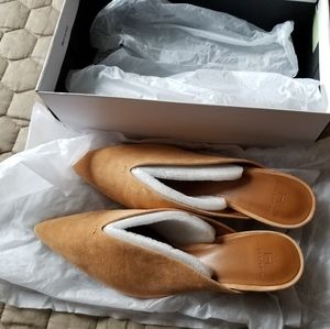 Halston fine suede mules